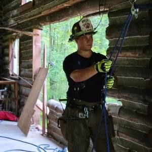 Meet your Posher, Cameron